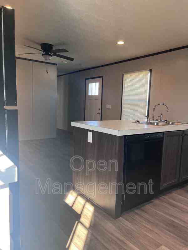 3305 Diamond Drive - Photo 5 of 9