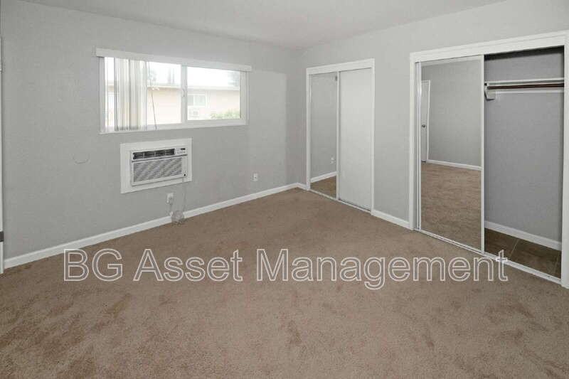 419 San Marco St #6 - Photo 6 of 16