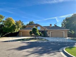 featured image of 5711 West Linda Lane