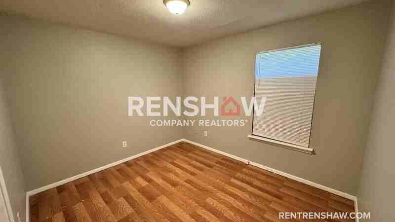 381 N Manassas St - Photo 5 of 17