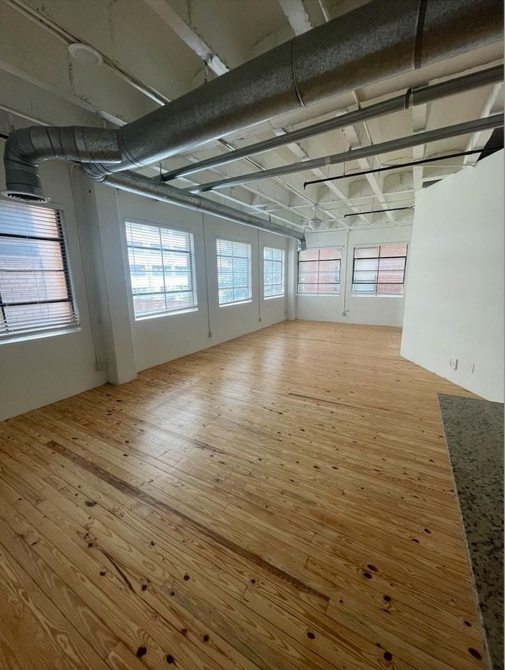 900 Peachtree Lofts - Photo 3 of 25