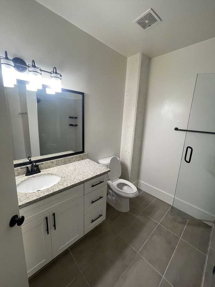 900 Peachtree Lofts - Photo 7 of 25