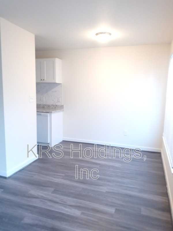 1265 Nelson St #A - Photo 7 of 15