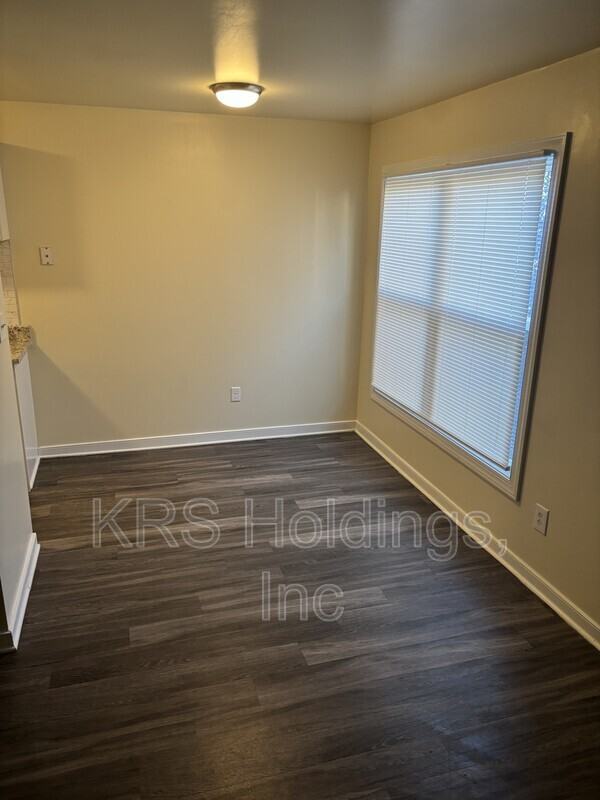 1245 Nelson Street #D - Photo 3 of 13