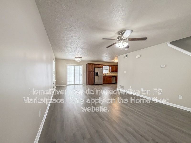 204 Berger Farm Dr - Photo 2 of 22