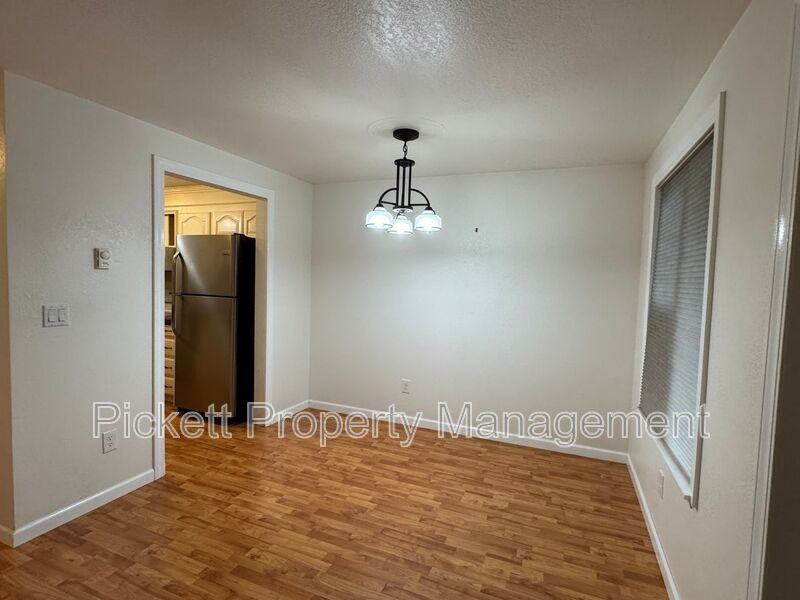 3935 Nw Fairway Ln #2E - Photo 4 of 16