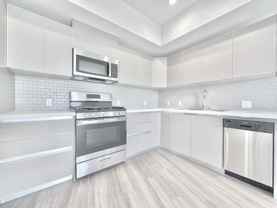 838 S La Brea Ave - Photo 1 of 1