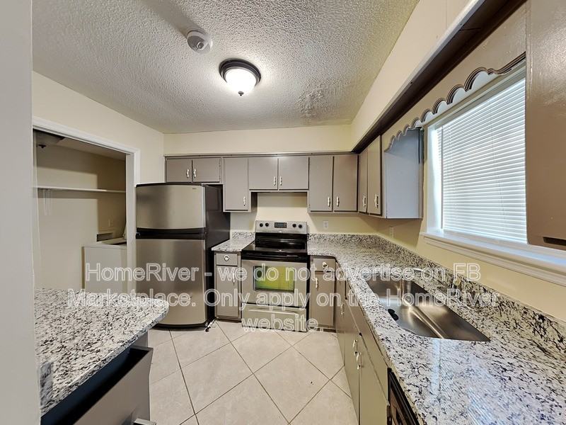 1429 Stone Mill Trace - Photo 2 of 28