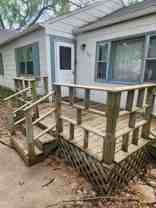 829 Southwest Cambridge Avenue - Photo 1 of 1