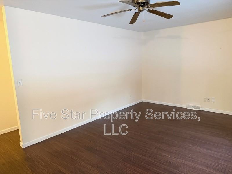 2672 Bunn Dr - Photo 5 of 8