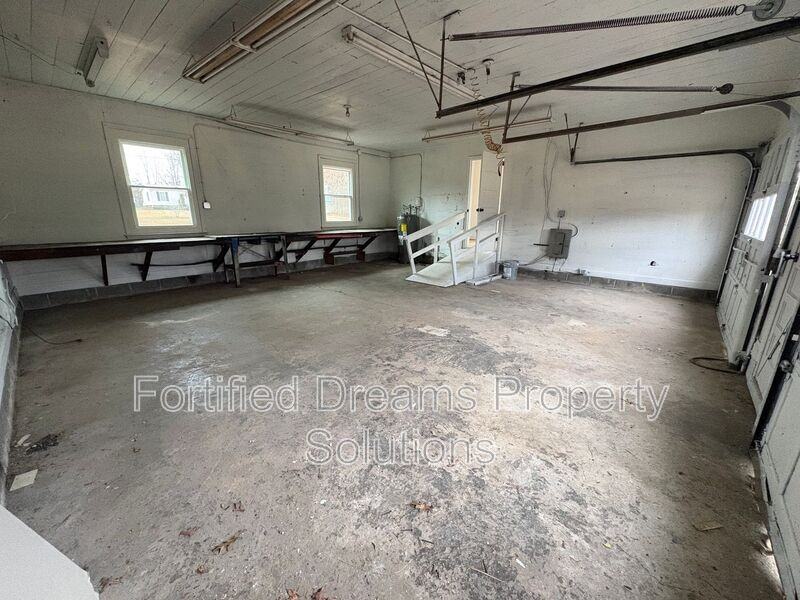 429 Peeden Dr - Photo 2 of 29