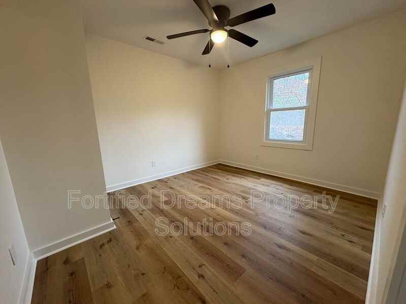 431 Peeden Dr - Photo 4 of 28