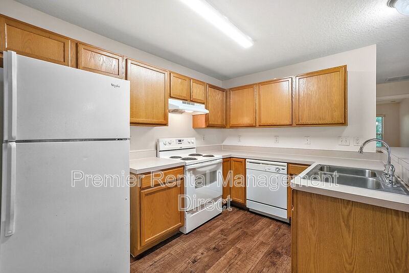 532 Paulling Dr #1 - Photo 4 of 10