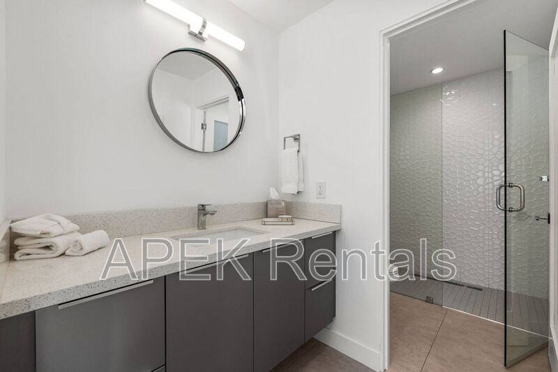 945 North Buttonwillow Circle - Photo 5 of 50