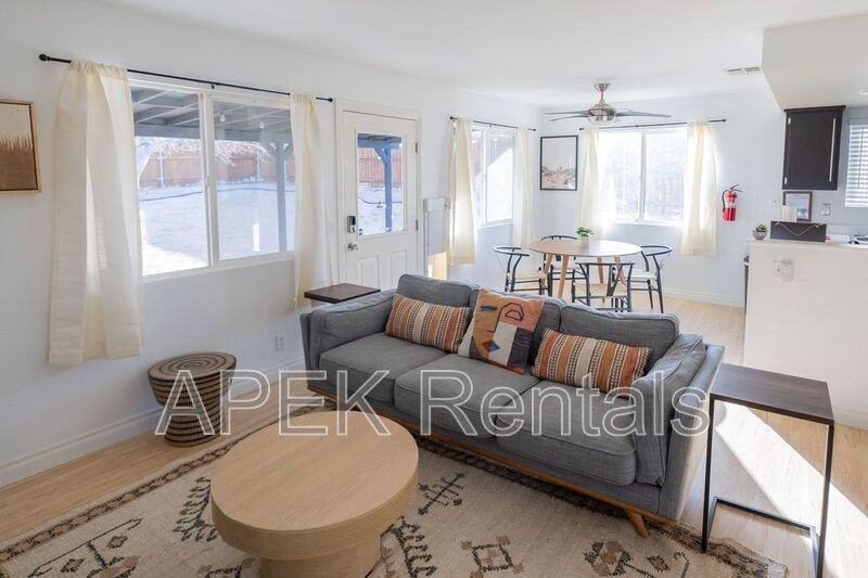 61493 Desert Air Rd - Photo 4 of 50