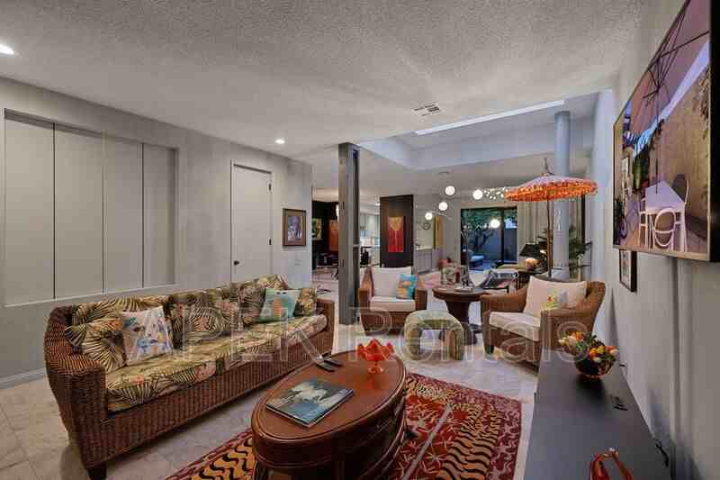 1317 East Amado Road - Photo 3 of 50