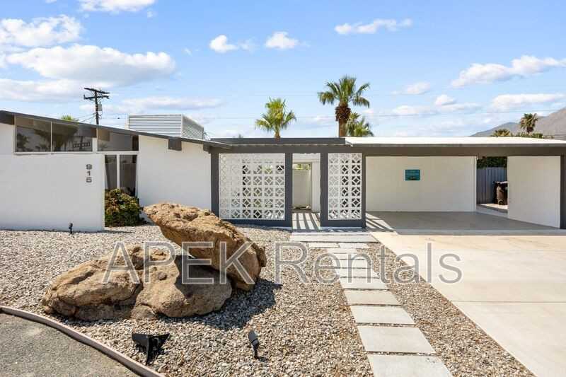 915 E Racquet Club Rd - Photo 3 of 44