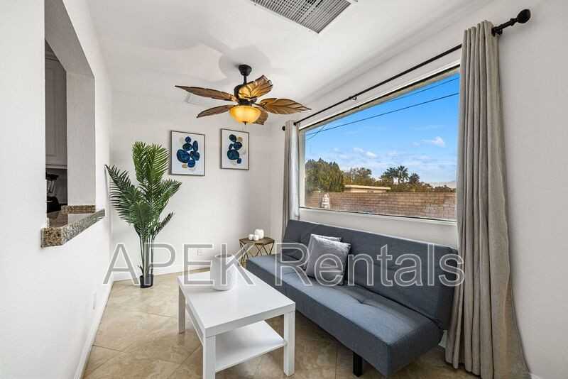 2290 N Victoria Rd - Photo 4 of 50