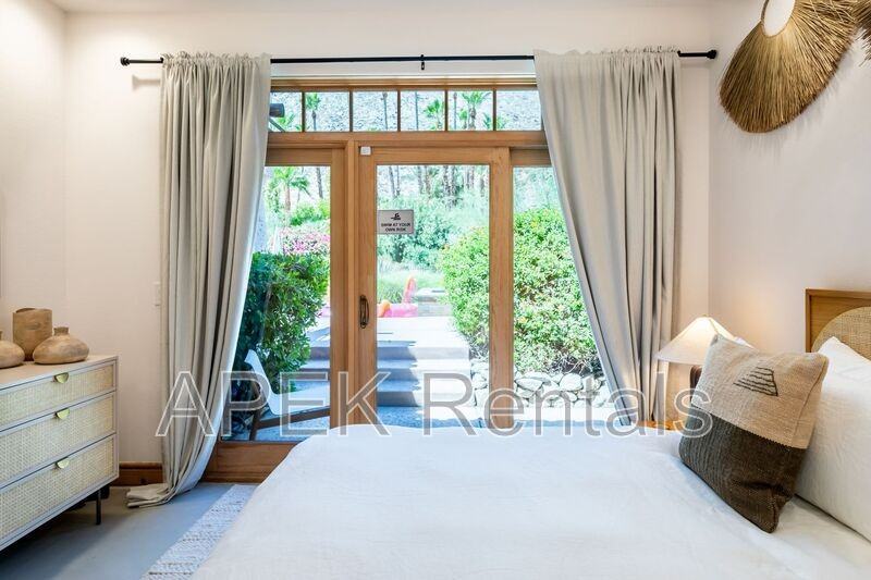 690 West Linda Vista Drive - Photo 4 of 37