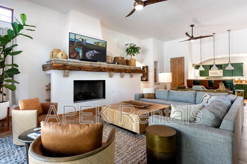 690 West Linda Vista Drive - Photo 7 of 37