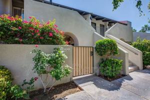featured image of 353 N Hermosa Dr #10A1