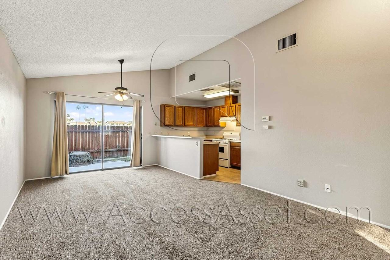 51066 Avenida Mendoza #A - Photo 5 of 26