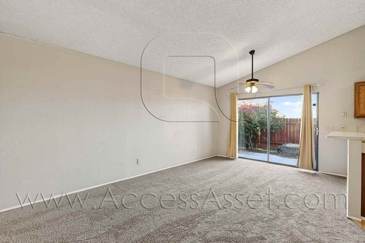 51066 Avenida Mendoza #A - Photo 6 of 26