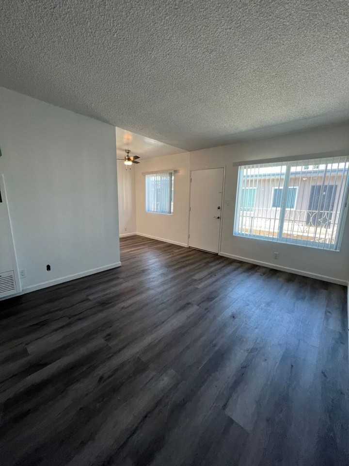 Ruther Apartments - Photo 7 of 8