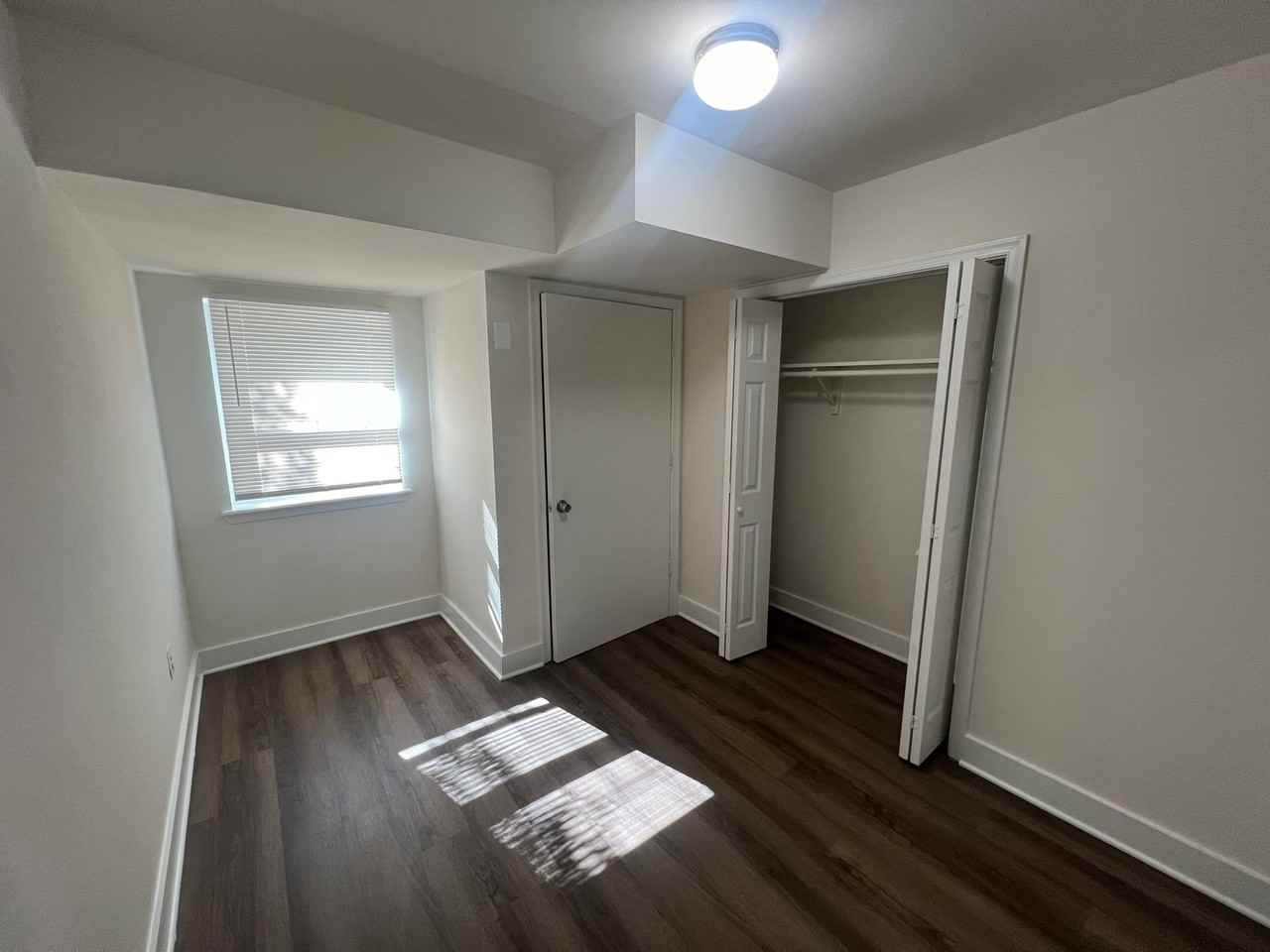 5225 Marlboro Pike, SUNCREST FLATS - Photo 2 of 11