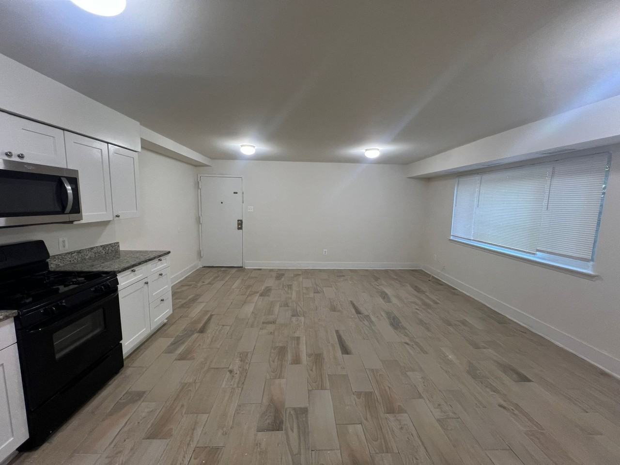 5225 Marlboro Pike, SUNCREST FLATS - Photo 7 of 11