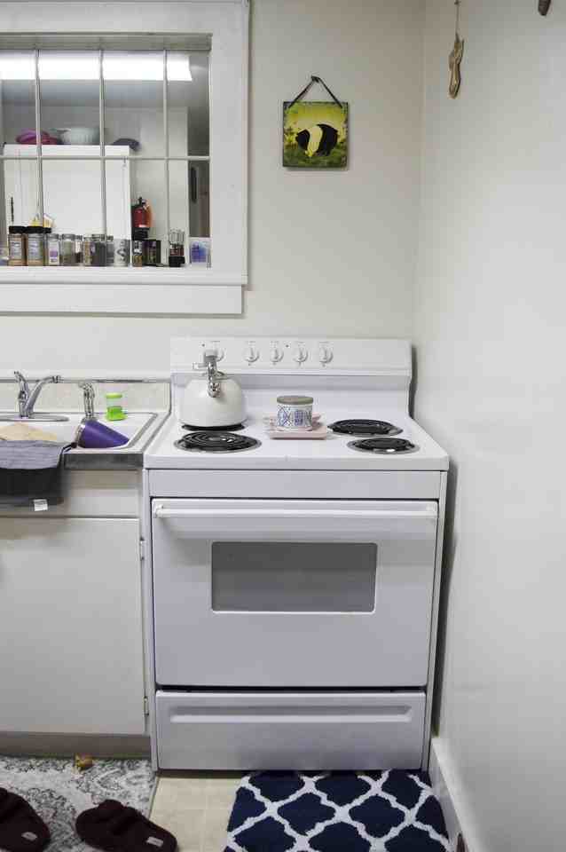 17 W Pine St - Photo 2 of 16