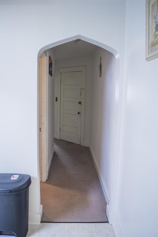 17 W Pine St - Photo 4 of 16