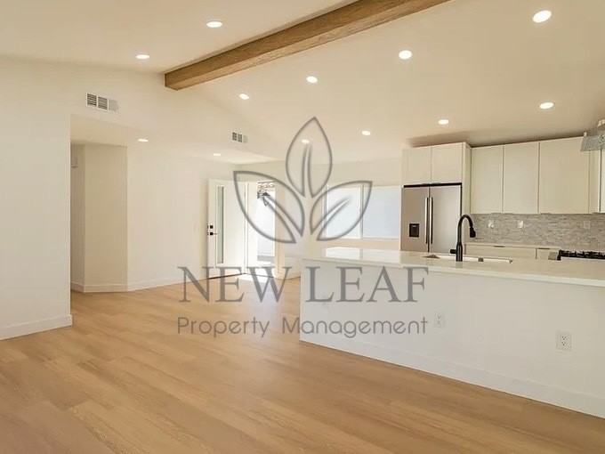 2093 West Greenbriar Street - Photo 2 of 11