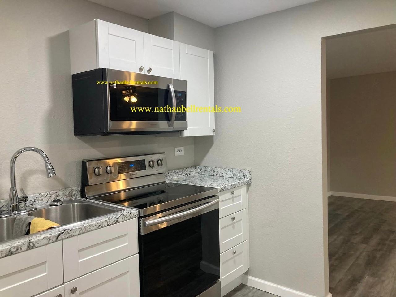 1295 15th St Se - Photo 7 of 8