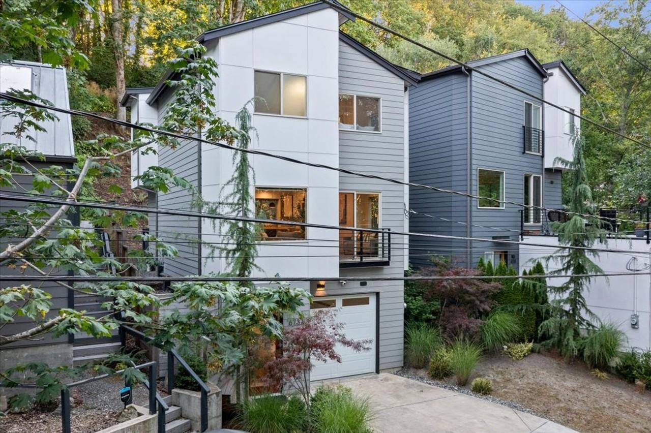 6737 25th Avenue Southwest - Photo 2 of 37