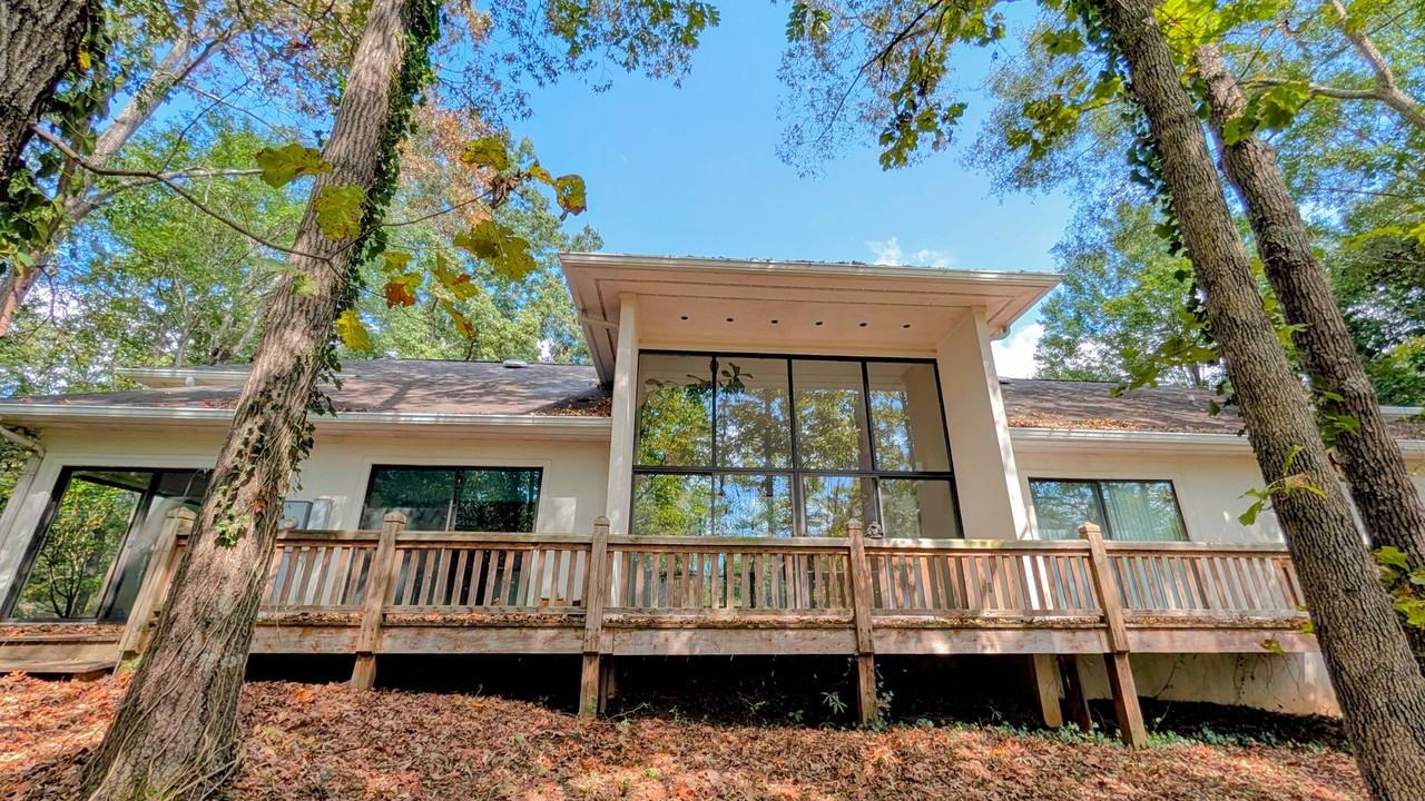 2939 Rivercrest Drive - Photo 5 of 37