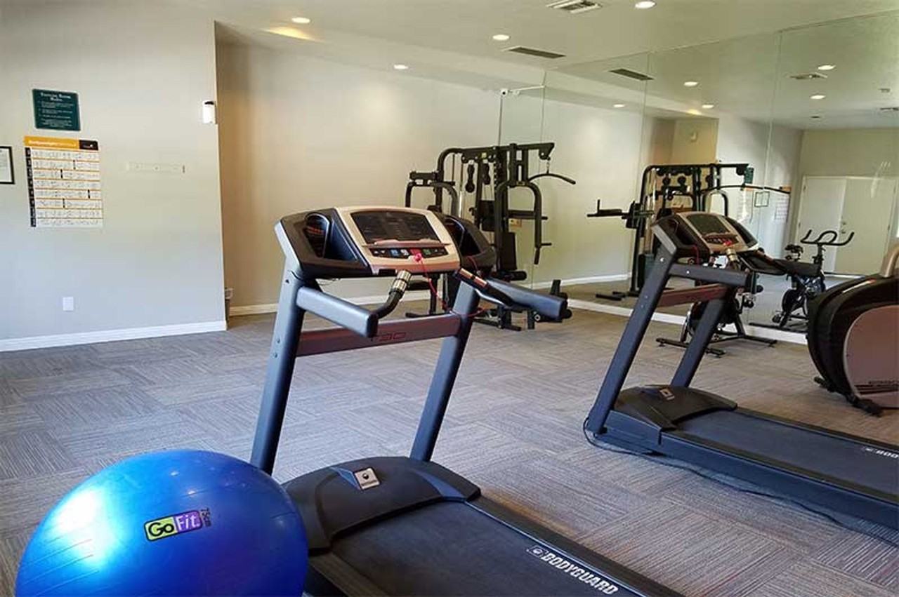 Welcome Home to Shadow Mountain Apartments in La Verne - Photo 3 of 50