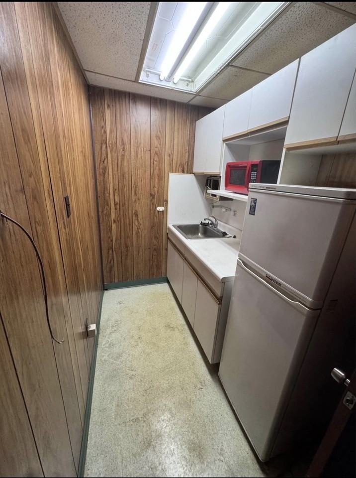 2040 W Madison St #2ndFL - Photo 5 of 6