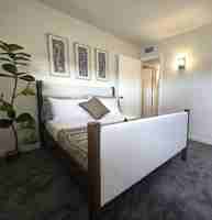 featured image of 93 Kings Way