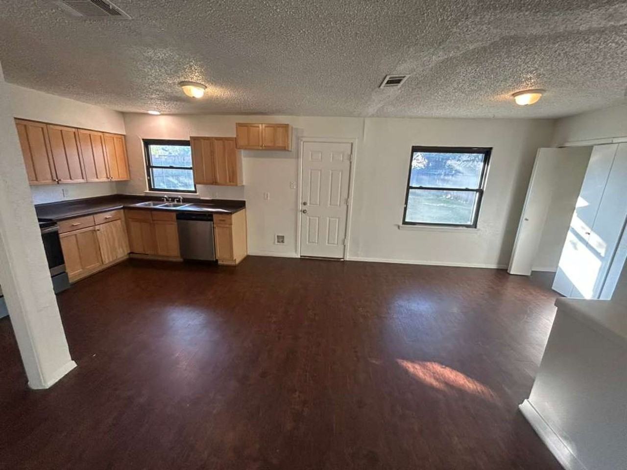 13429 Challaburton Dr - Photo 6 of 12