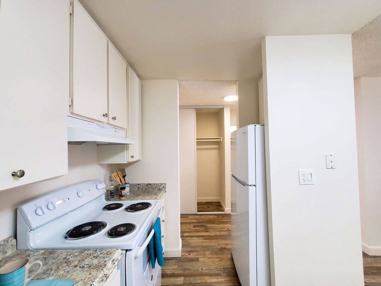 Villa Mesa Apartments - Photo 6 of 50