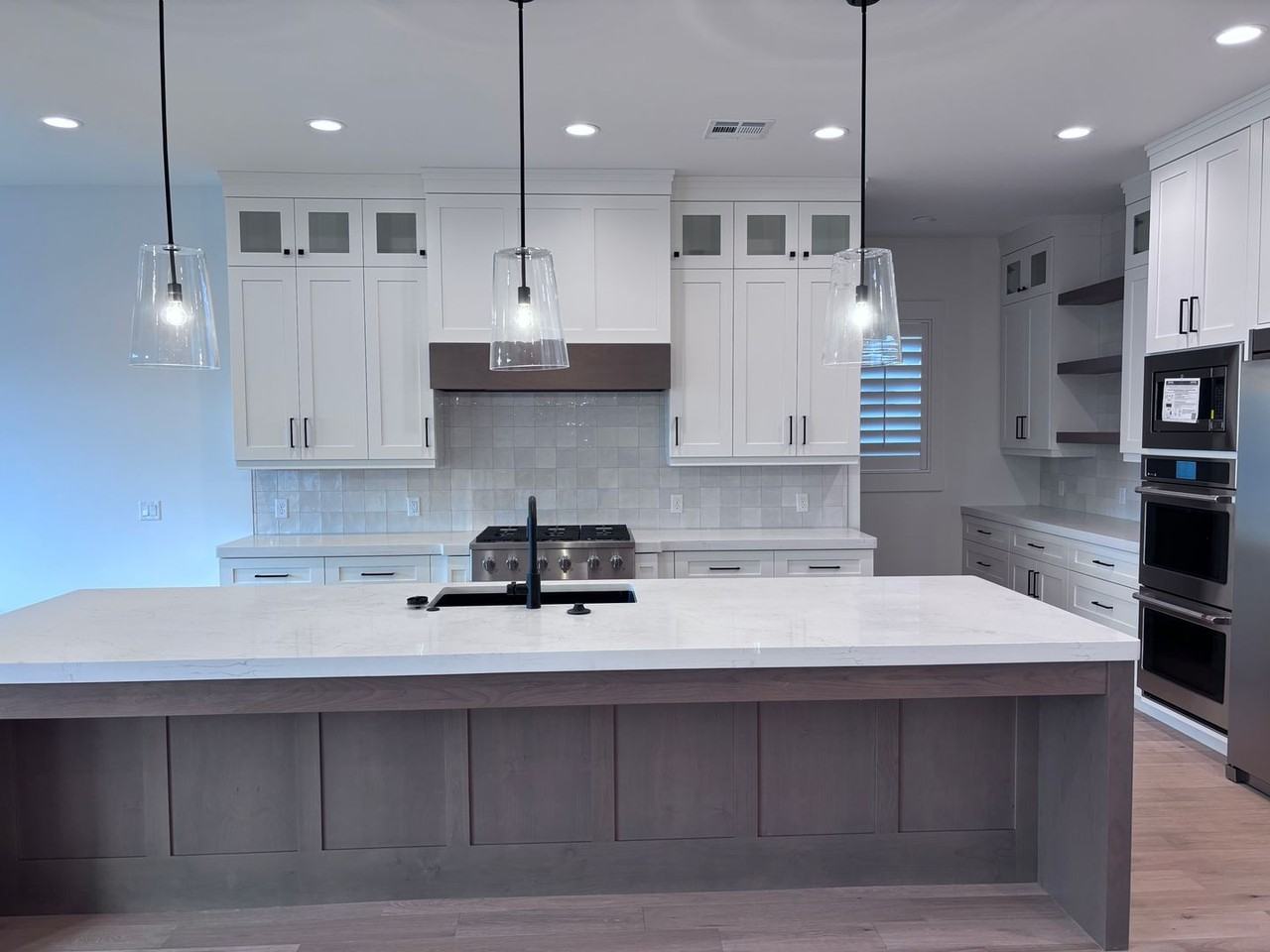 5291 W 2040 S - Photo 2 of 41