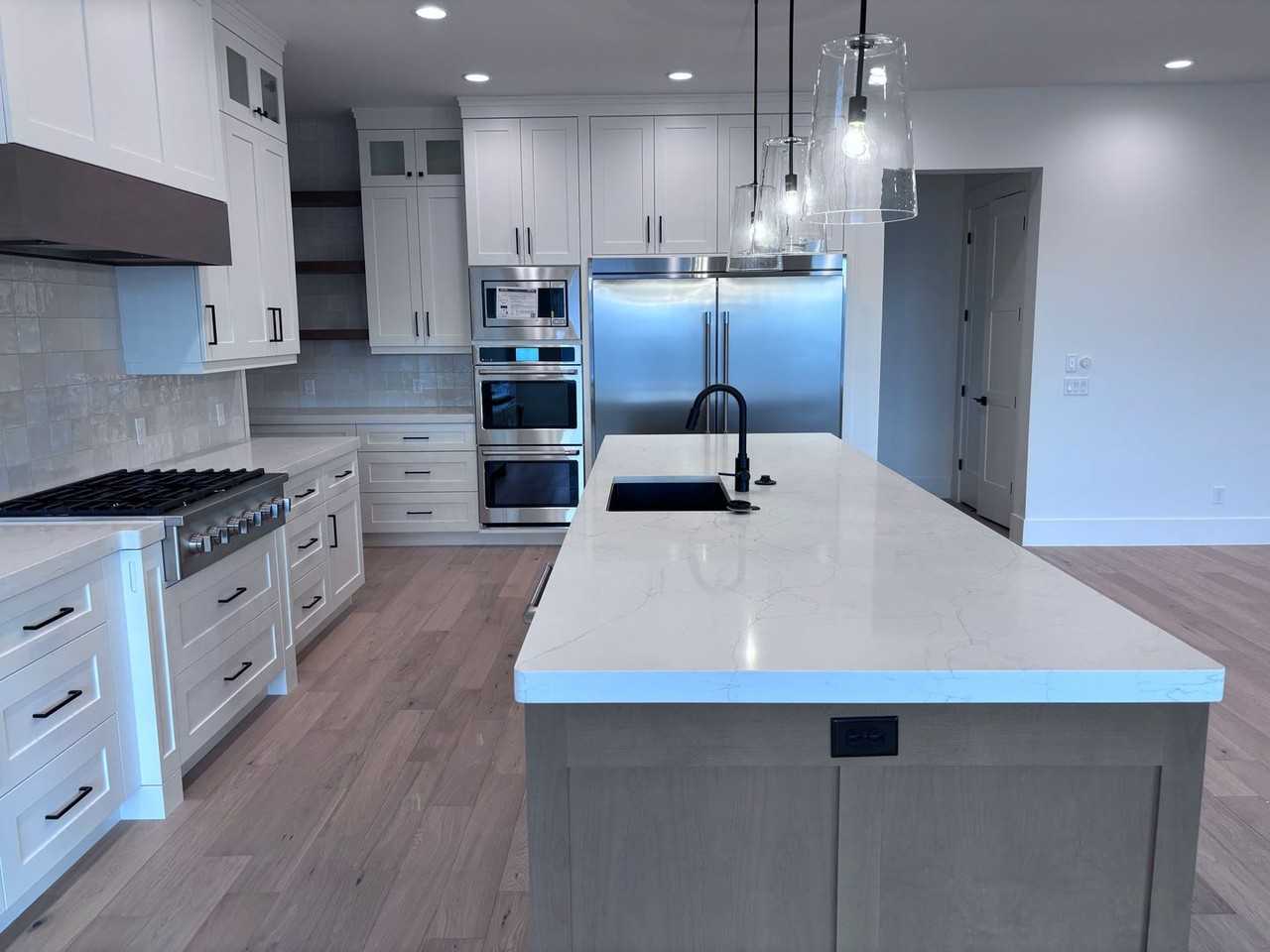 5291 W 2040 S - Photo 3 of 41