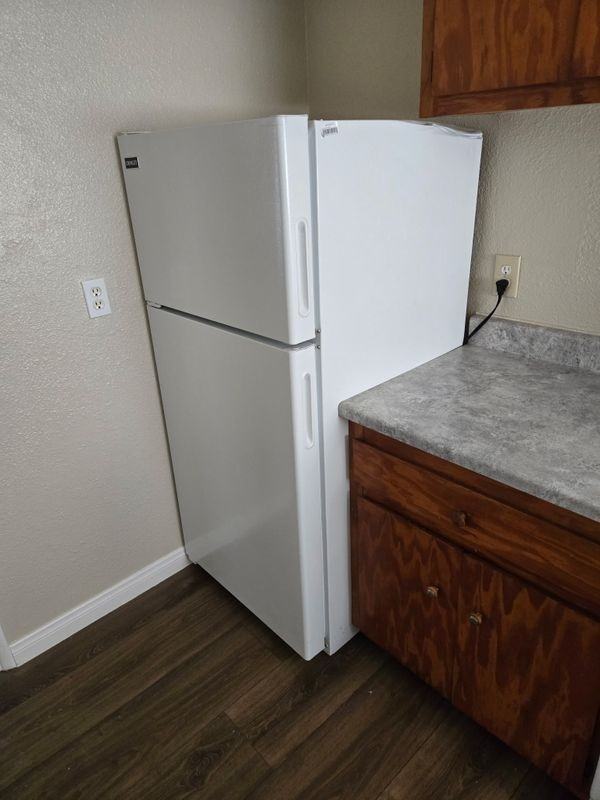 3843 T Street - Photo 7 of 9