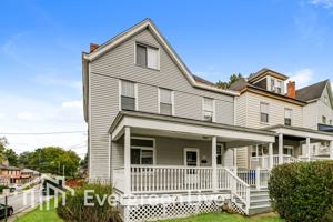 featured image of 446 North School Street