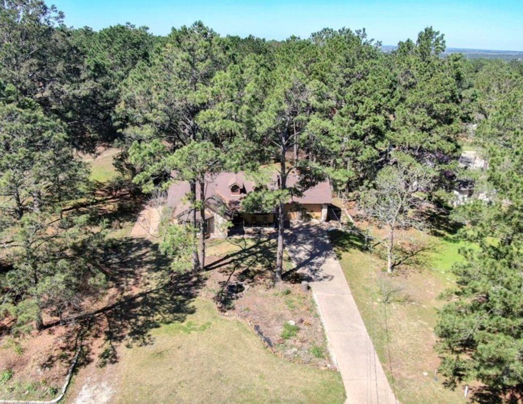 251 Pine View Loop - Photo 3 of 3