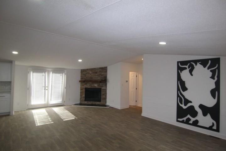 2232 Dawson Forest Road East - Photo 2 of 22