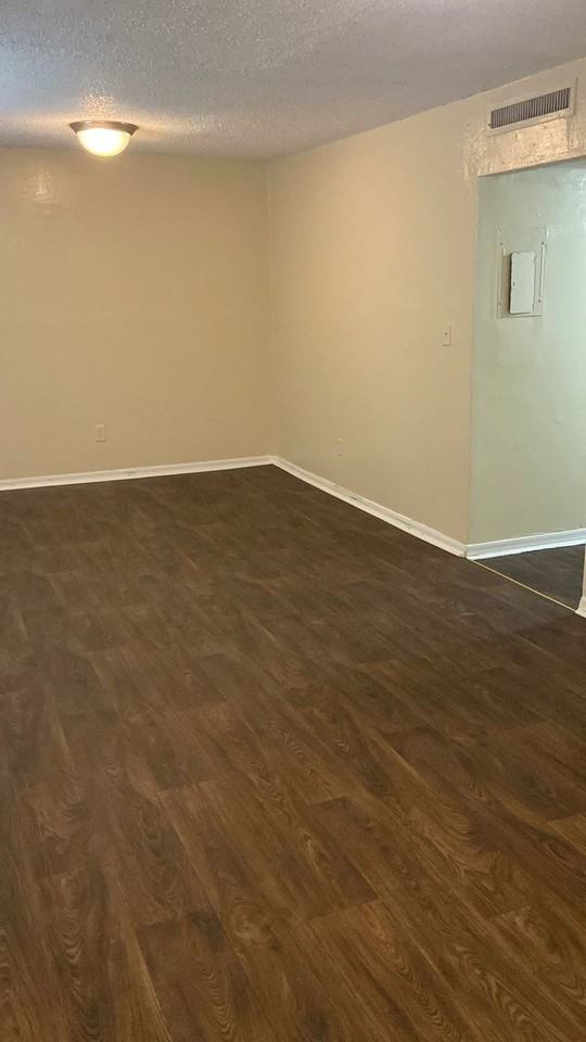 3719 Ohio Ave #20 - Photo 6 of 30