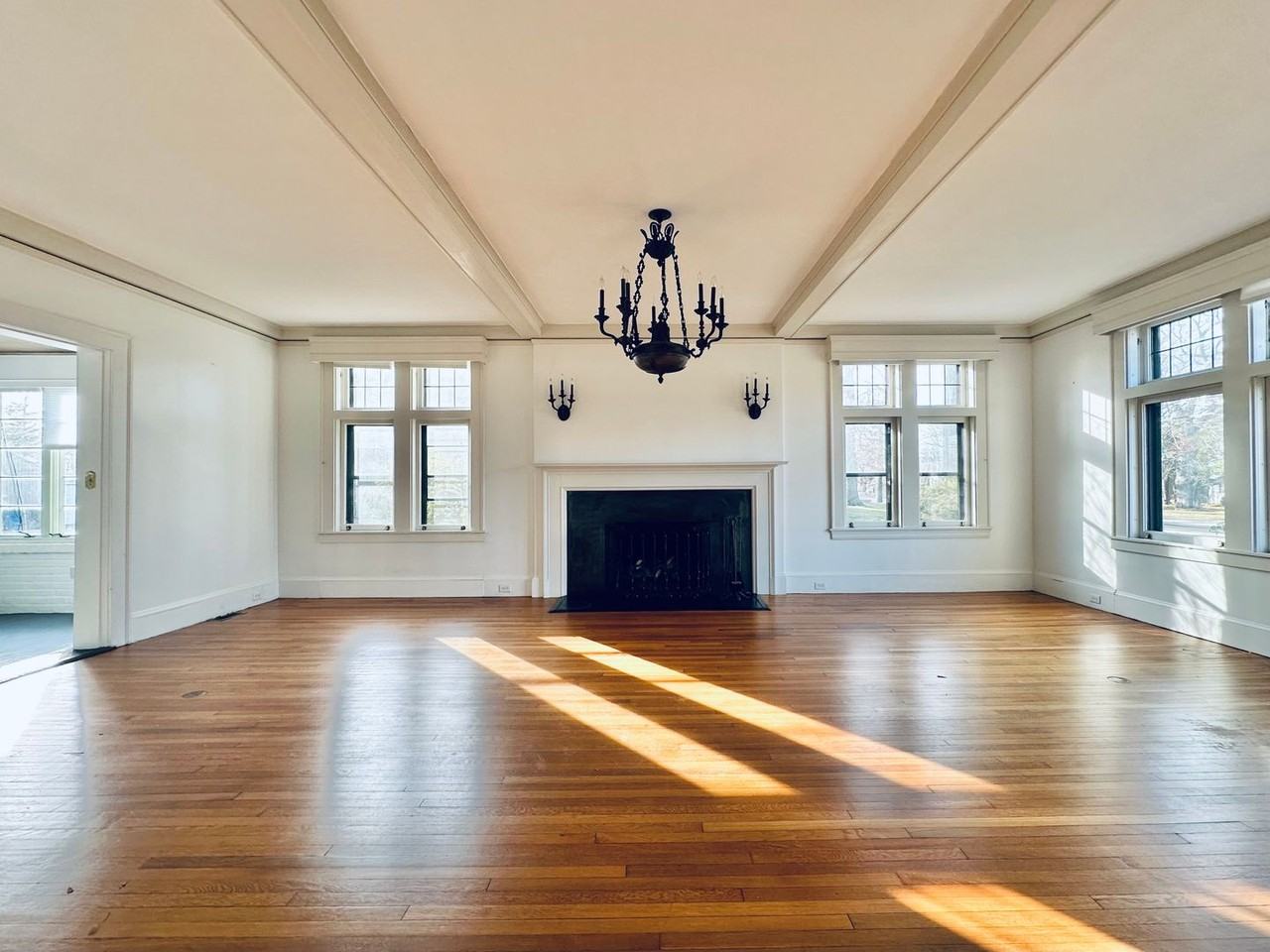 671 Prospect Street - Photo 4 of 47