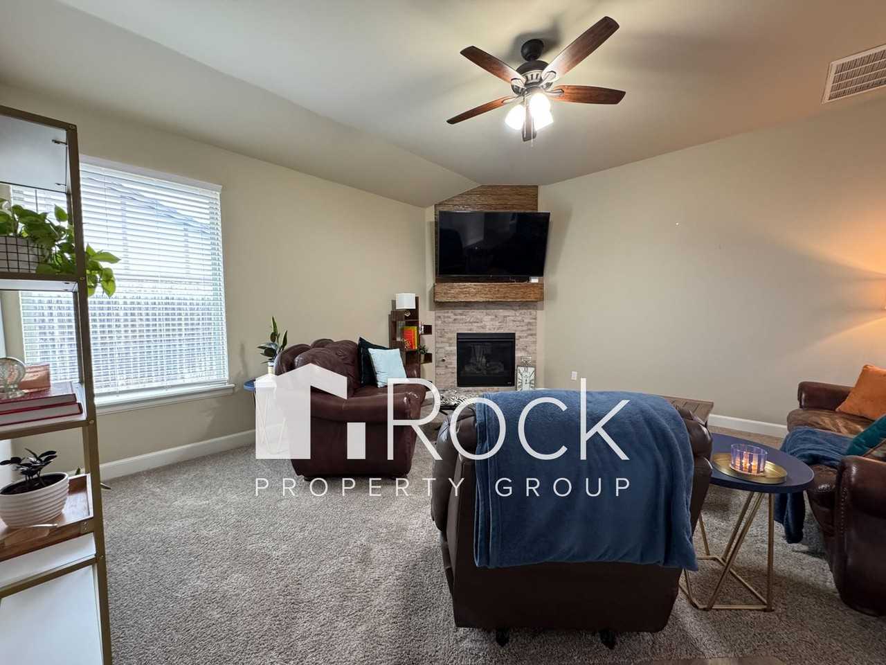 216 Sw 148th St - Photo 6 of 32